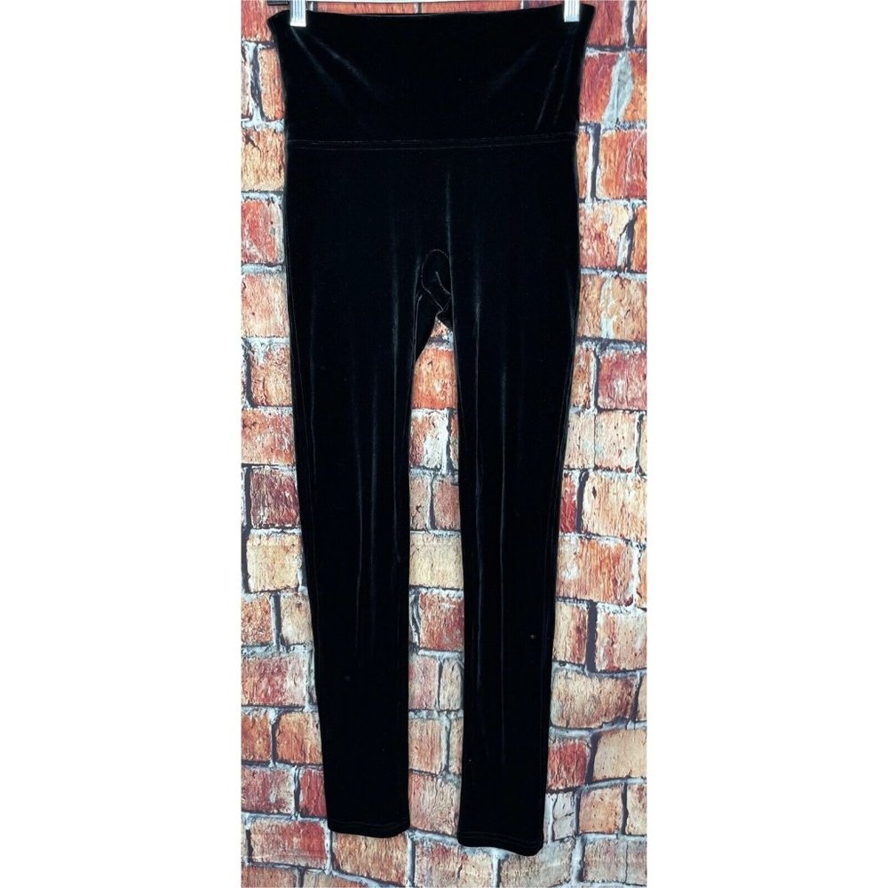 Spanx Black Velvet Shaping Leggings Women’s Medium Stretch Skinny Soft